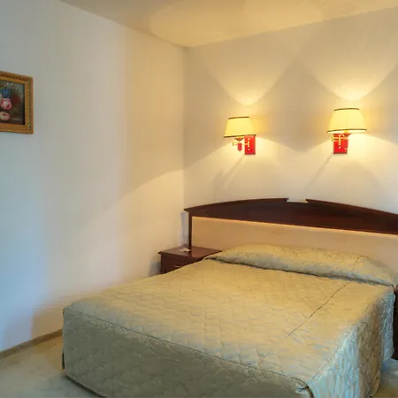 فندق Mpm Family Merryan بامبوروفو