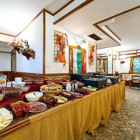 Hotell Mpm Family Merryan
