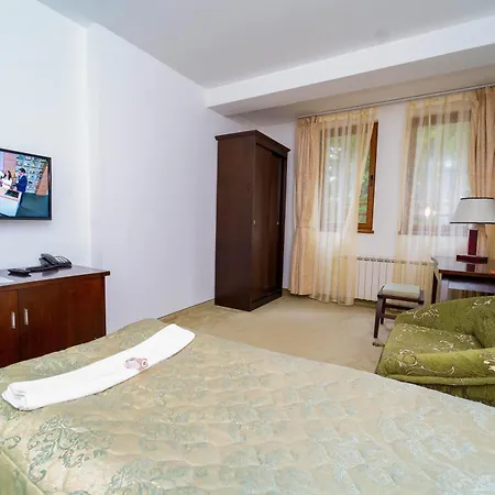 Mpm Family Merryan Хотел