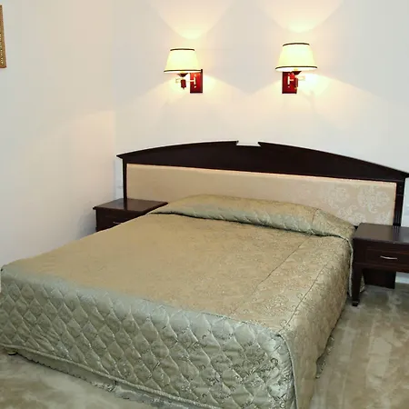 Hotell Mpm Family Merryan