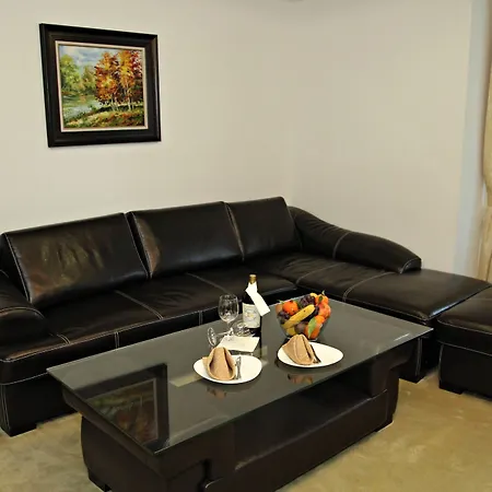 Mpm Family Merryan 3*