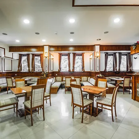 فندق Mpm Family Merryan بامبوروفو