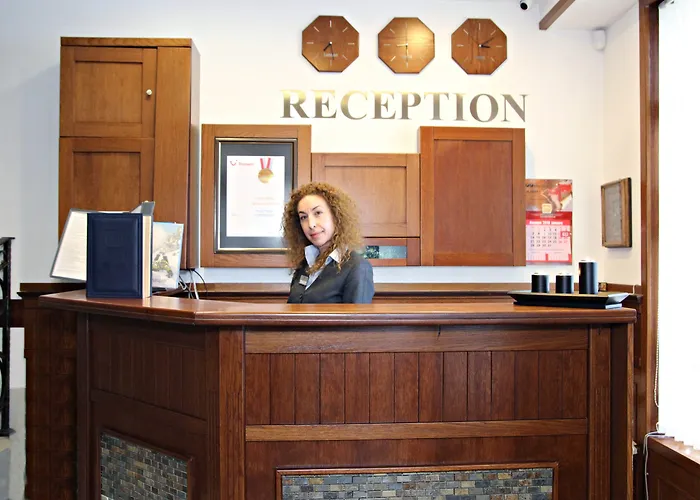 Hotel Mpm Family Merryan Pamporowo