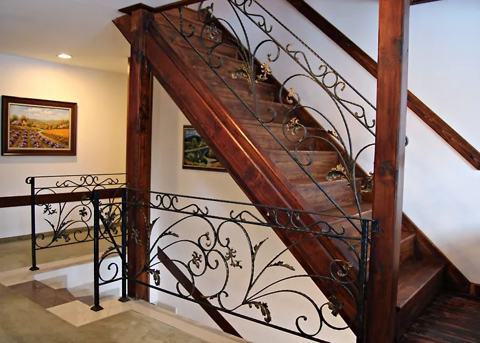 Hotel Mpm Family Merryan Pamporowo