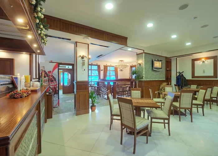 Mpm Family Merryan Pamporowo