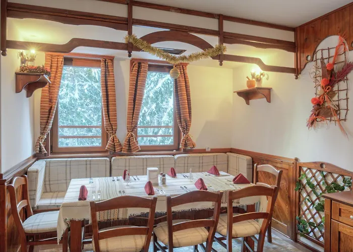 Mpm Family Merryan Pamporowo