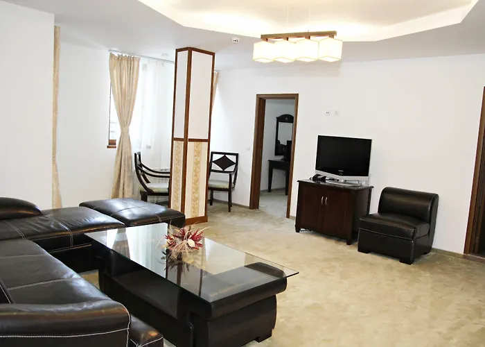 Mpm Family Merryan Pamporowo